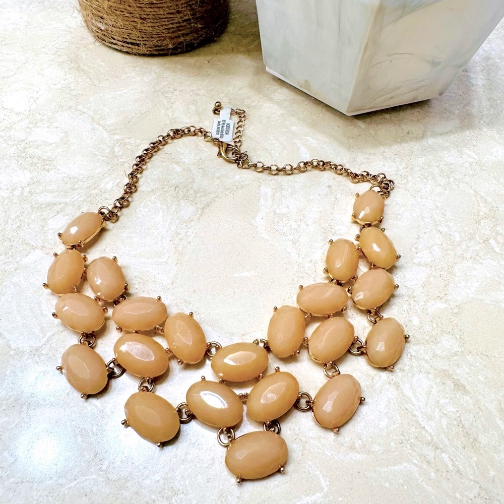 Necklace faux quartz stones gold tone statement necklace 20 inch - Picture 3 of 10